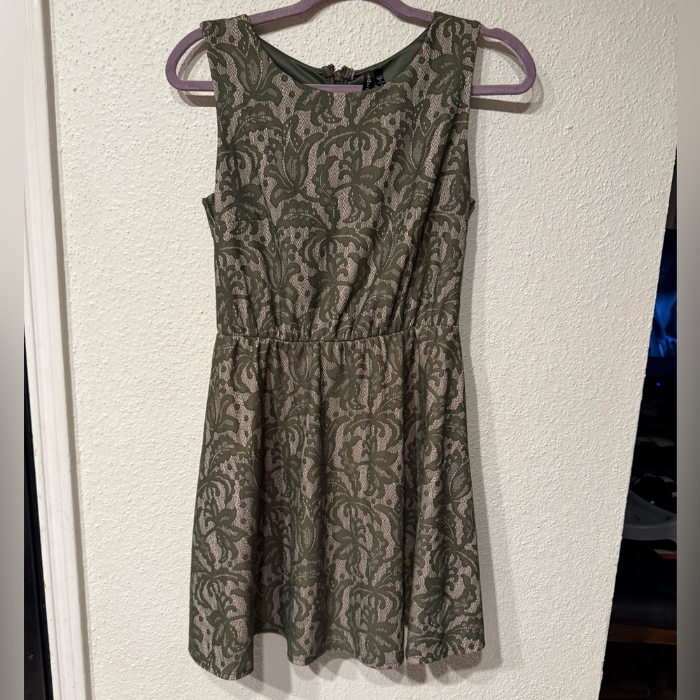 Green and Beige Sleeveless Dress